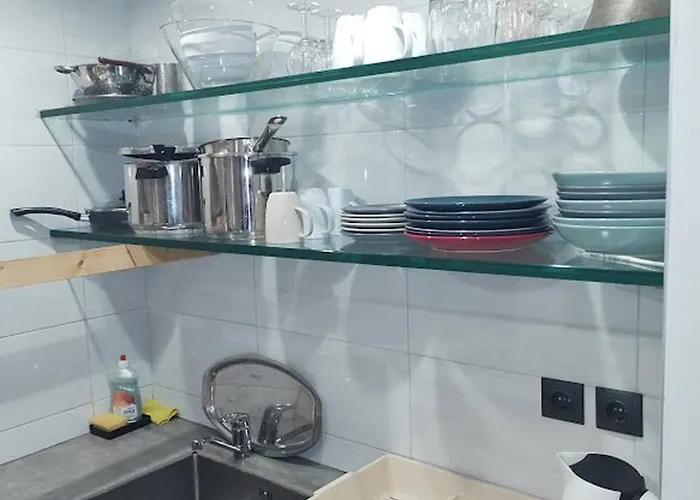 Apartment Center With Private Yard Yr11 Thessaloniki